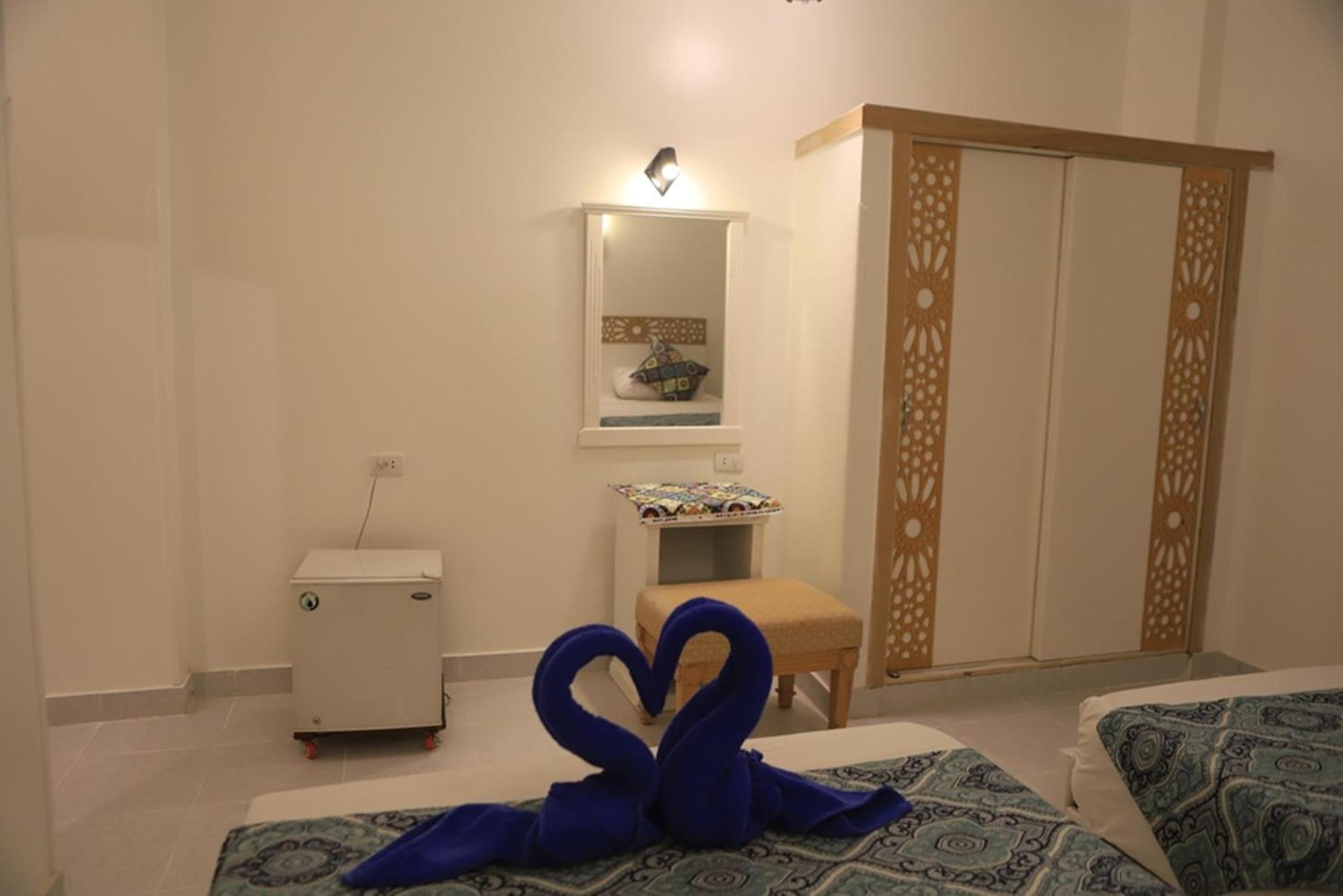 Amon Hotel Luxor Luaran gambar