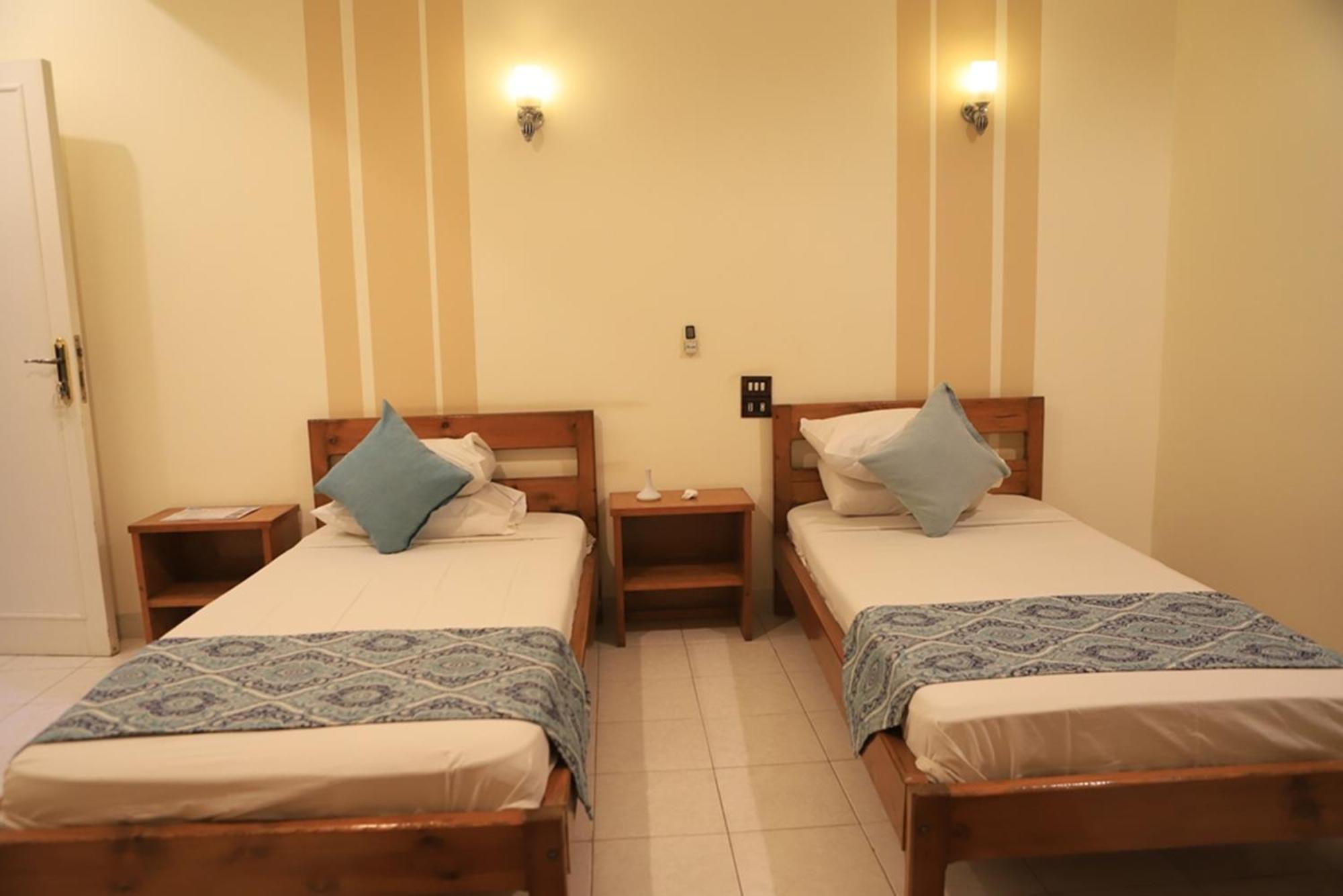 Amon Hotel Luxor Luaran gambar